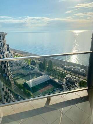 Отель Hotel Orbi Sea Towers Батуми Двухместный номер Делюкс с 1 кроватью и балконом, вид на море-3